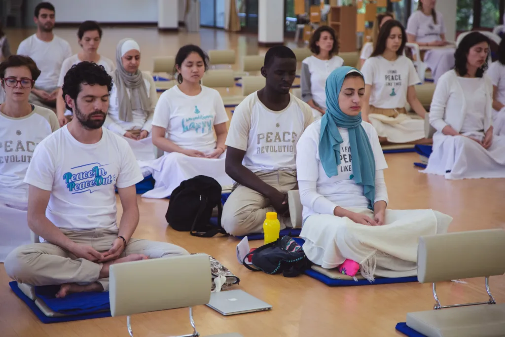 Maharishi Effect - Group Meditation Reduces Crime